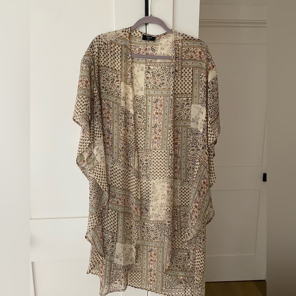 VICI kimono